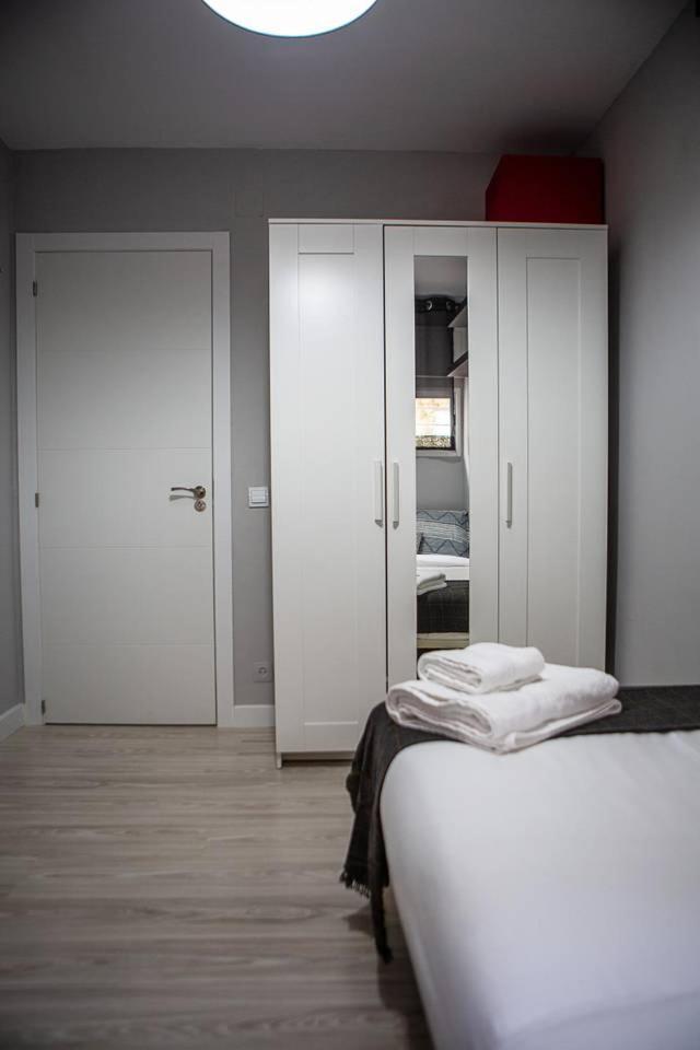 Lovely 3 Bedroom Apartment Next To Fuencarral Madrid Exterior foto