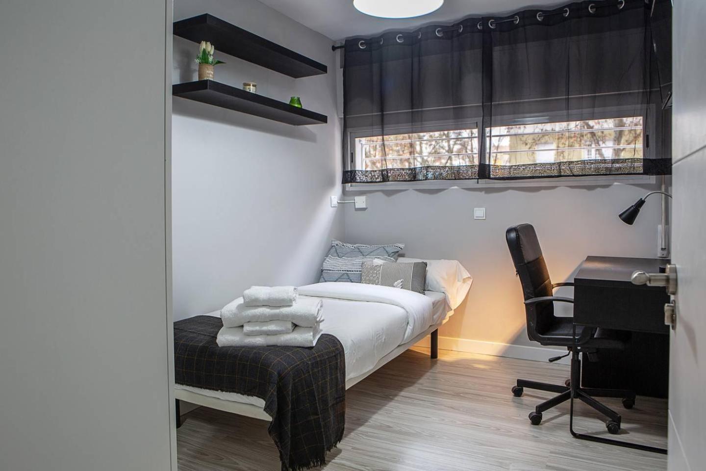 Lovely 3 Bedroom Apartment Next To Fuencarral Madrid Exterior foto